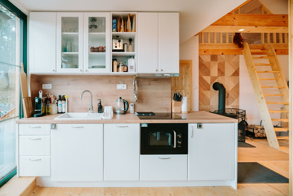 Kitchenette in the upper apartment of Polňačka Cottage
