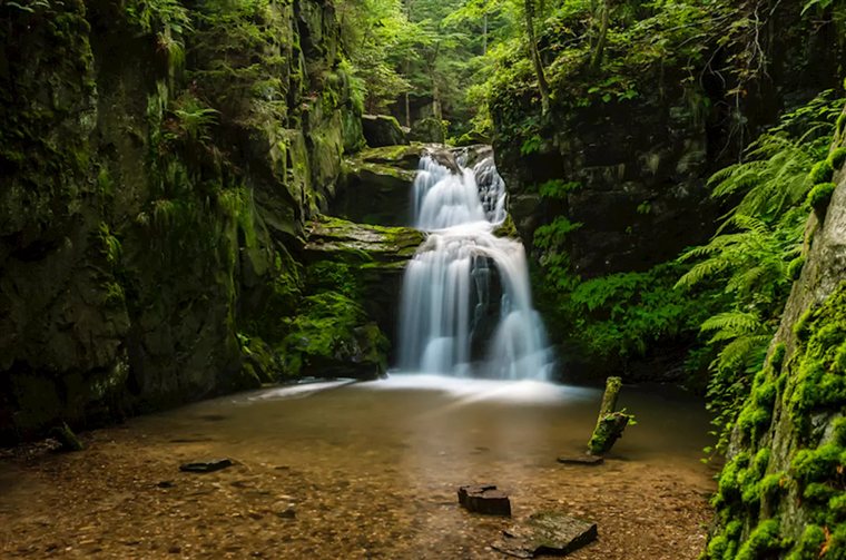 Rešov Waterfalls